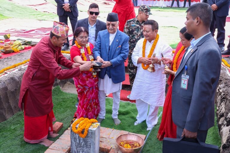 पार्टी कार्यालय बनाउन नेकपा एमालेलाई दिएको जग्गाबारे सर्वोच्च अदालतमा सुनुवाइ जारी