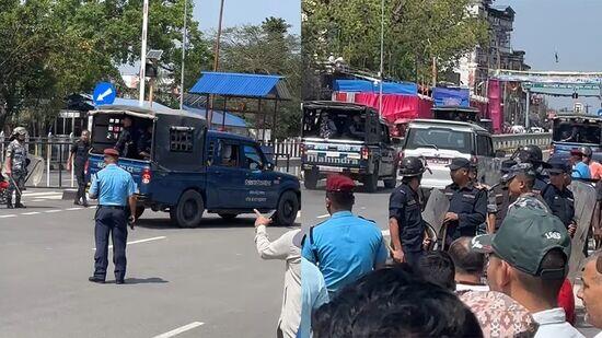 दुर्गा प्रसाईँको बडीगार्ड दीपक खड्का पनि पक्राउ