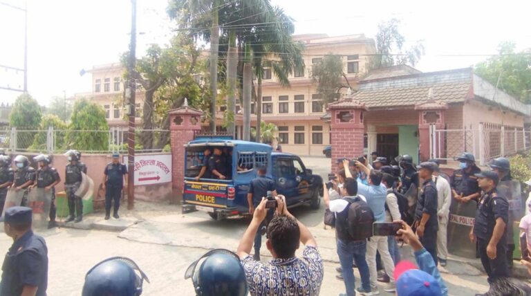 राष्ट्रिय स्वतन्त्र पार्टी का सभापति रवि लामिछानेलाई  भैरहवा कारागार चलान
