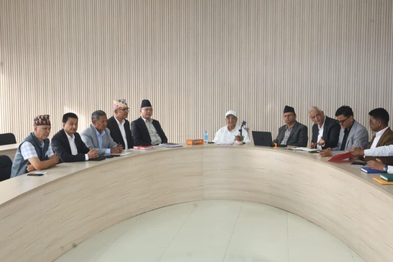 एमाले सचिवालय बैठक जारी, केन्द्रीय समिति बैठकका एजेण्डामा छलफल